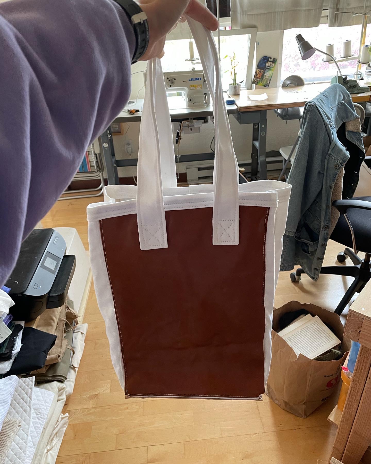 tote_thumbnail