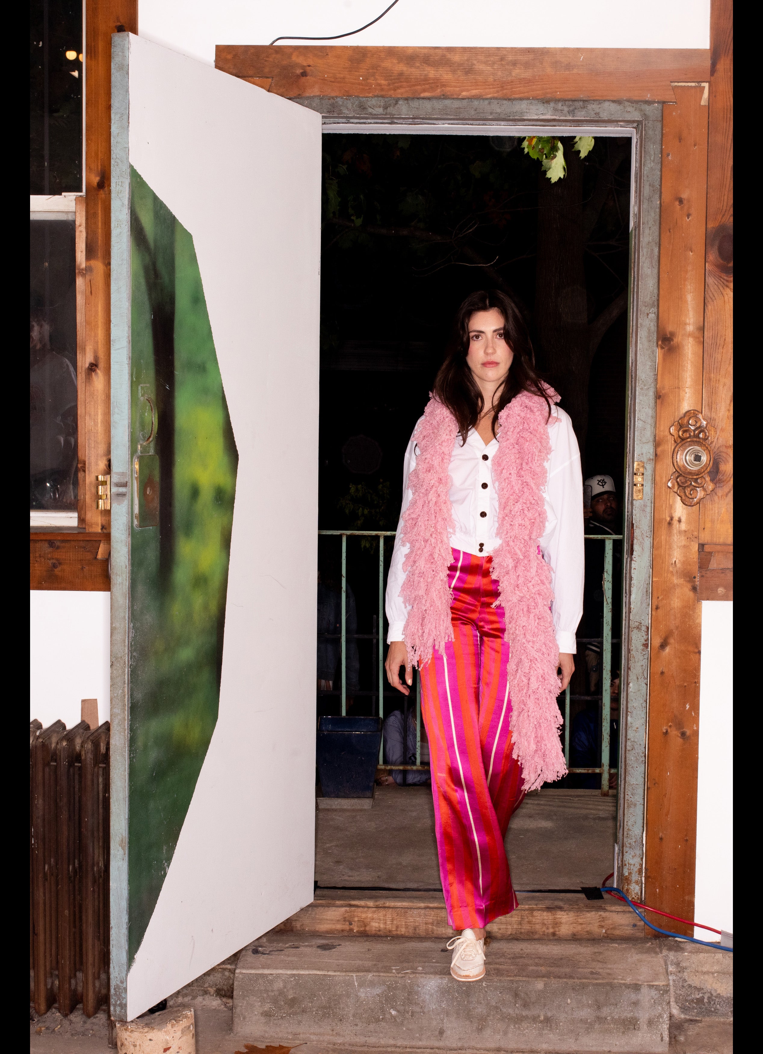 Look12A