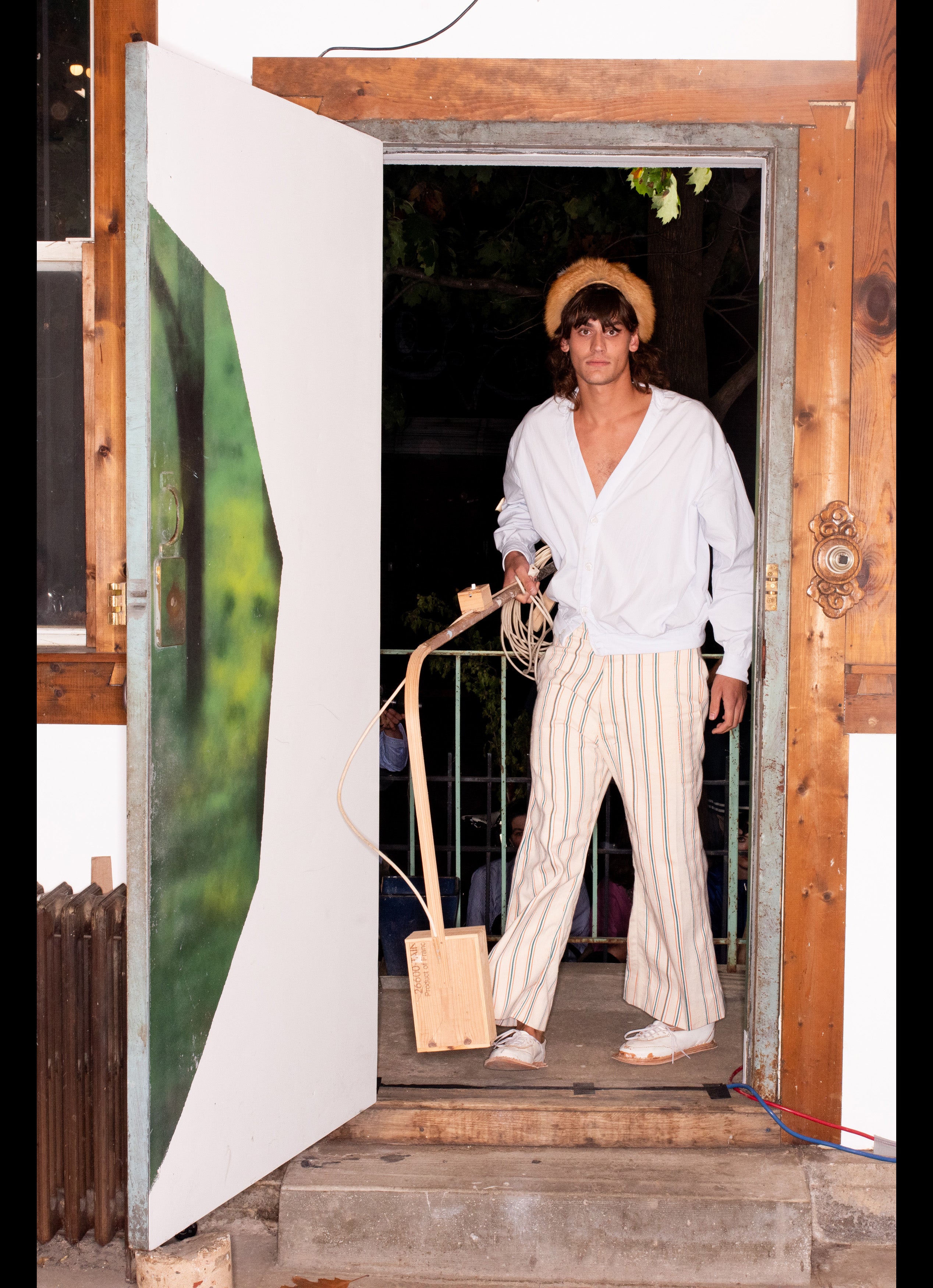 Look7A